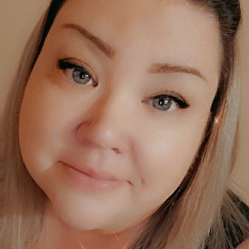 Meet your Posher, Stacy
